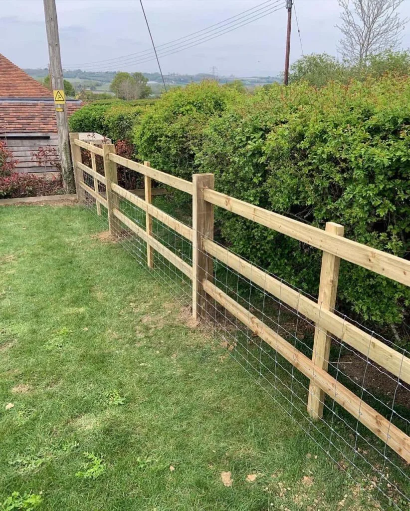 This is a photo of a picket fence and picket gate installed by Fast Fix Fencing Ashford